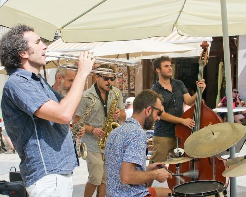Live Shows